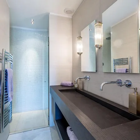 Apartmán 3br Pool Penthouse By Pedini - What'app - 0049-1762-5840-693 - For Reservations!